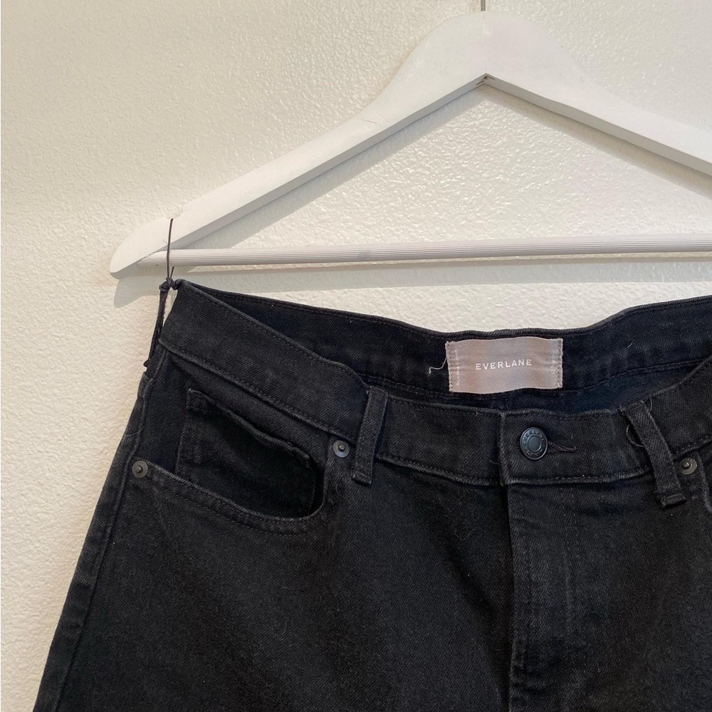 Black everlane jeans with raw hem. Size 32R